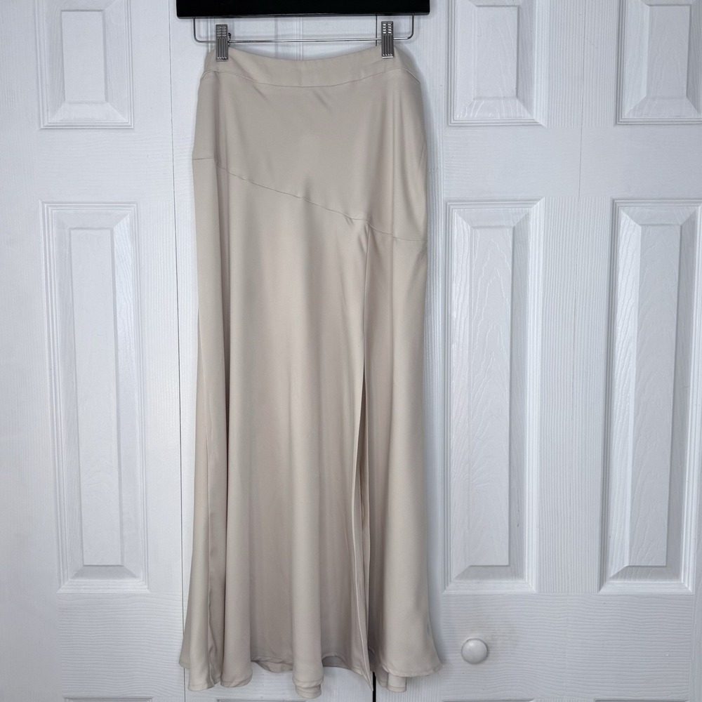 Banana Republic Satin Maxi Skirt Sz 10 NWT Beige Cream Slip Asymmetric Slit